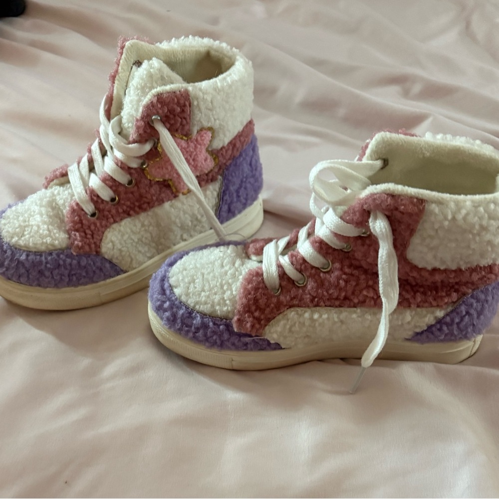 Lola + The Boys‎ High Top Sneakers Star Sherpa Lined Size 29 US 11.5